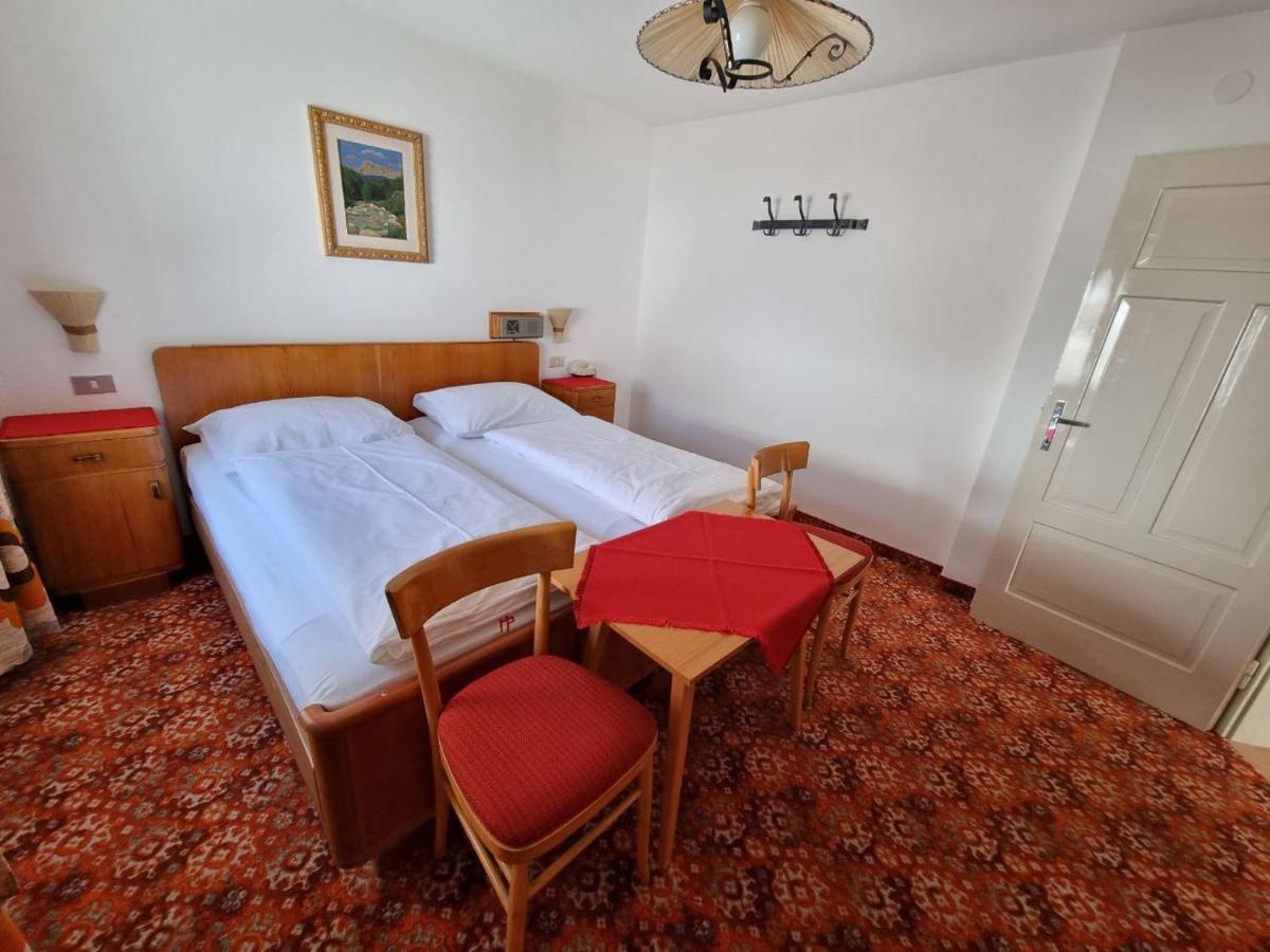 Residence Riposo Colfosco Bagian luar foto
