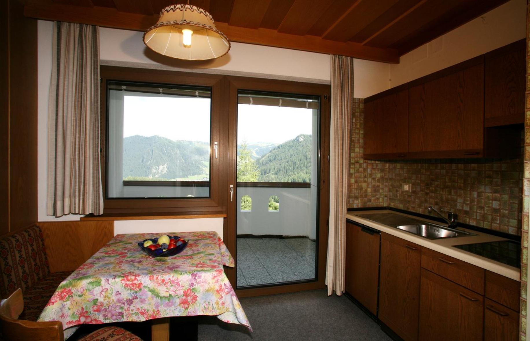 Residence Riposo Colfosco Bagian luar foto