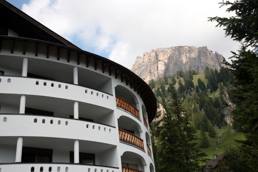 Residence Riposo Colfosco Bagian luar foto